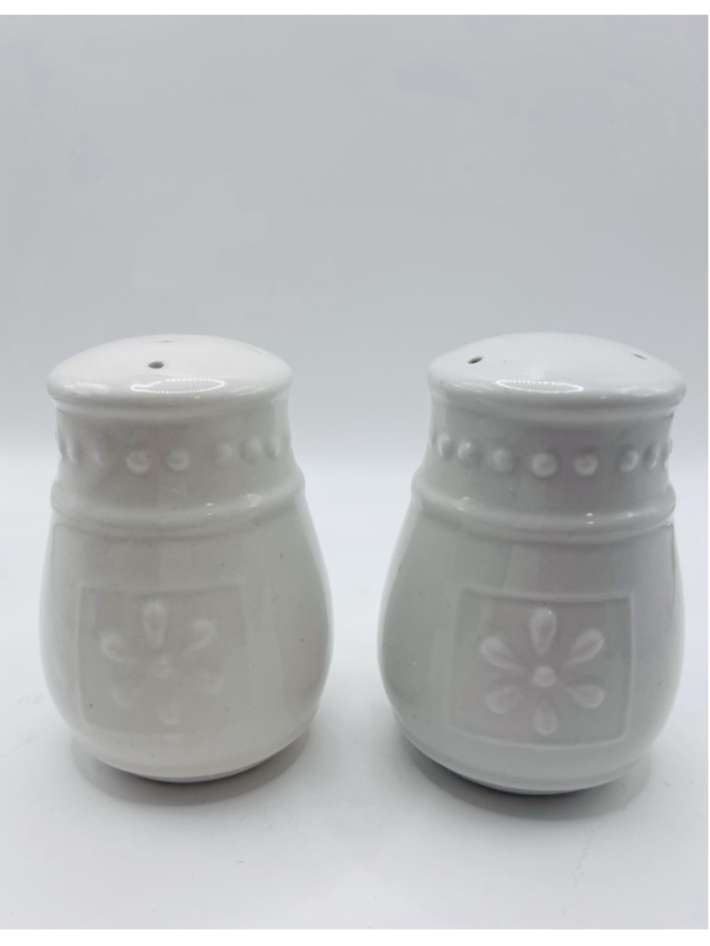 Totally Today Salt & Pepper Shakers White Ceramic Embossed Floral Dots